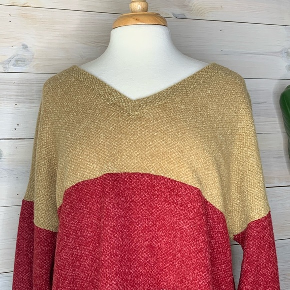 Tan Red Charcoal Colorblock Long Sleeve Sweater - Picture 2 of 8